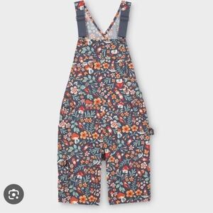 NWT Rare Duluth Trading Co Women’s Shortall Heirloom Overalls Gnome Mushroom XL
